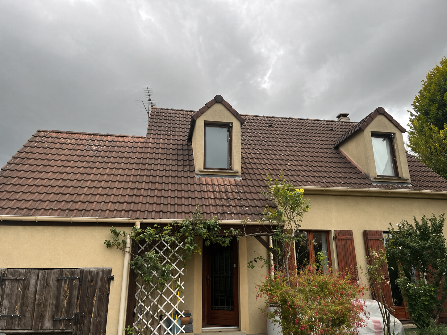 Avant — Changement de couverture